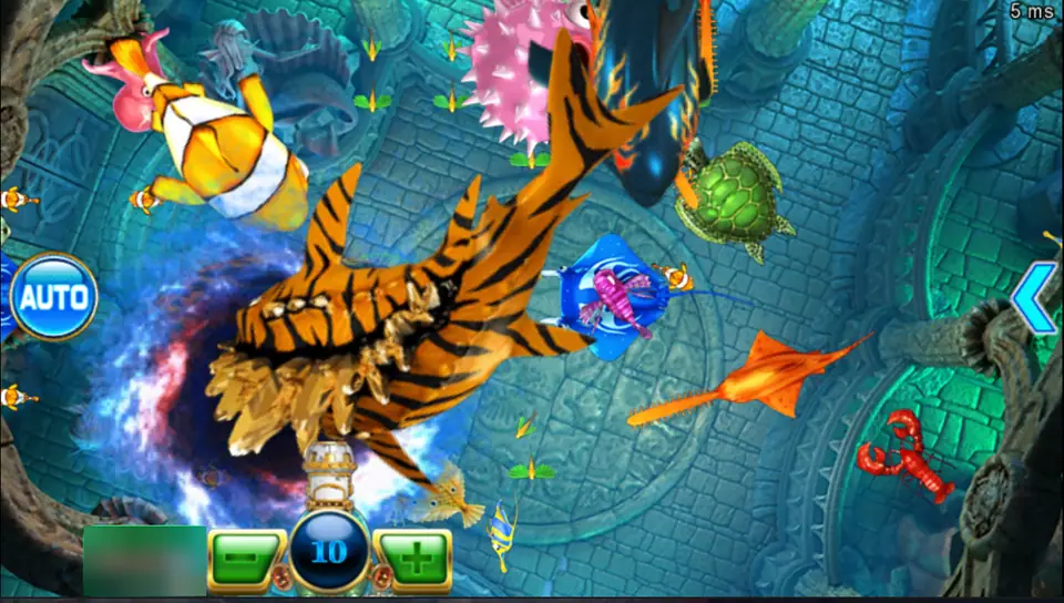 Ocean King: Ocean Monster Plus on ACE333: a giant tiger shark, a clownfish, a pufferfish and a turtle above the cannon set to 10